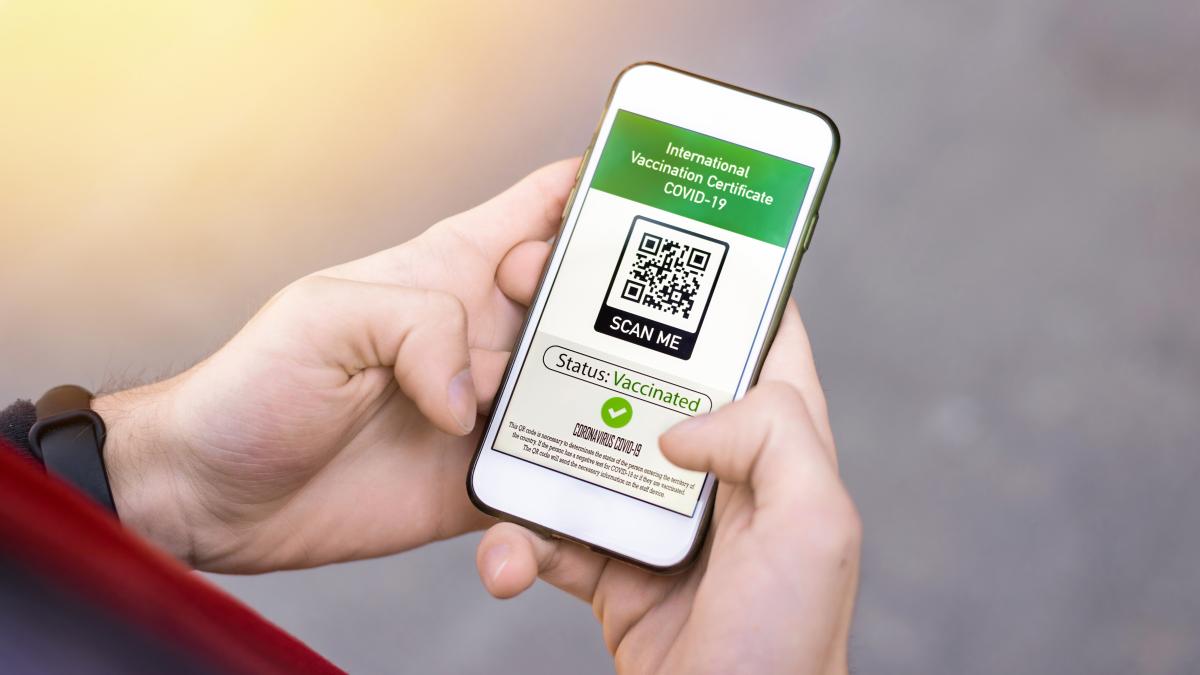 certificatul-covid--prelungit-cu-inca-un-an--parlamentul-european--decizie_04759400