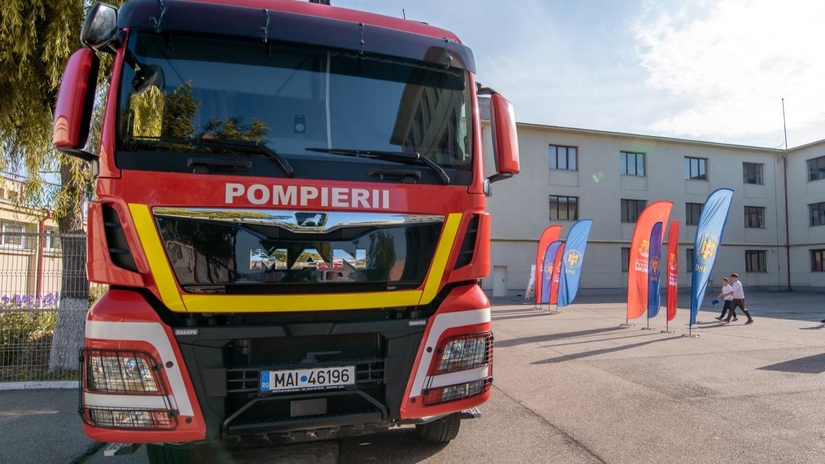 centrul-mobil-de-instruire_fundatia-pentru-smurd-5_21031200
