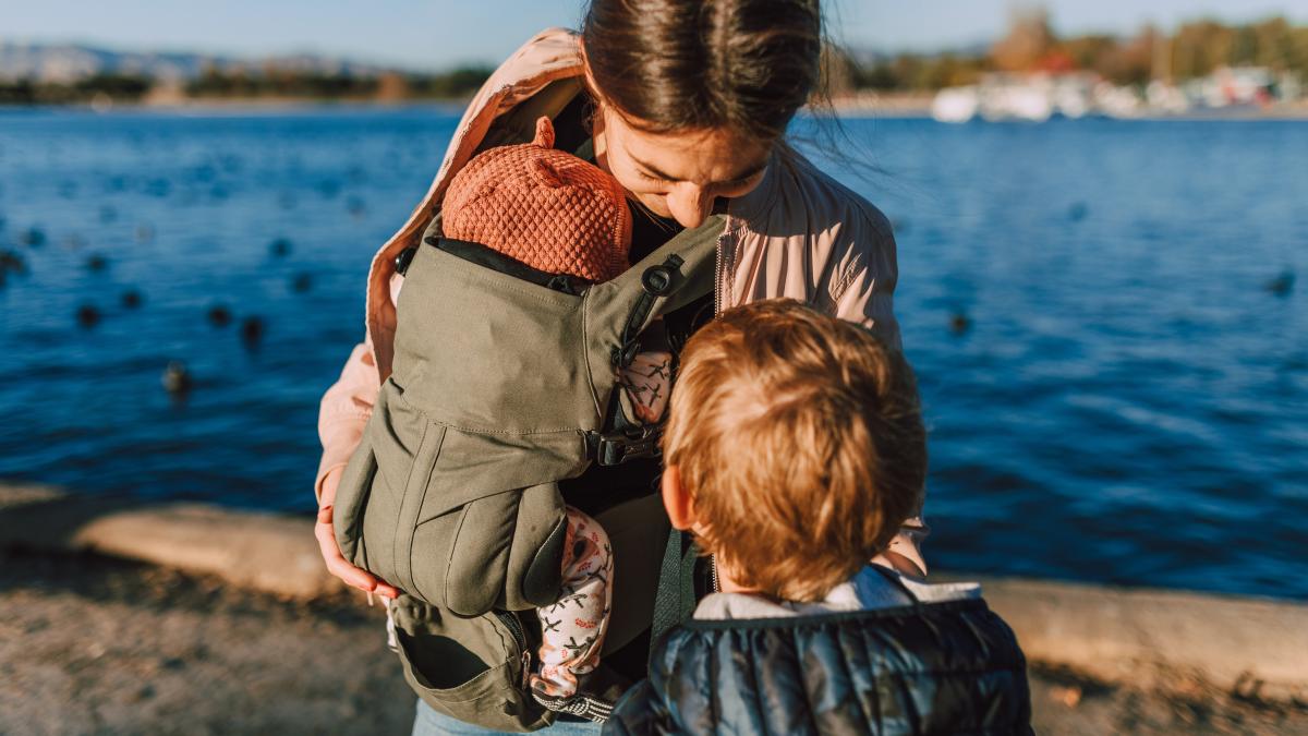 babywearing_28982600