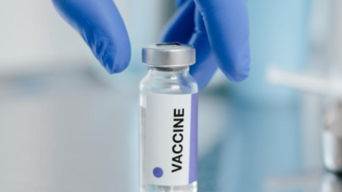 ce-se-intampla-daca-te-ai-vaccinat-cu-moderna-sau-astrazeneca--marinescu-despre-doza-4_36137800