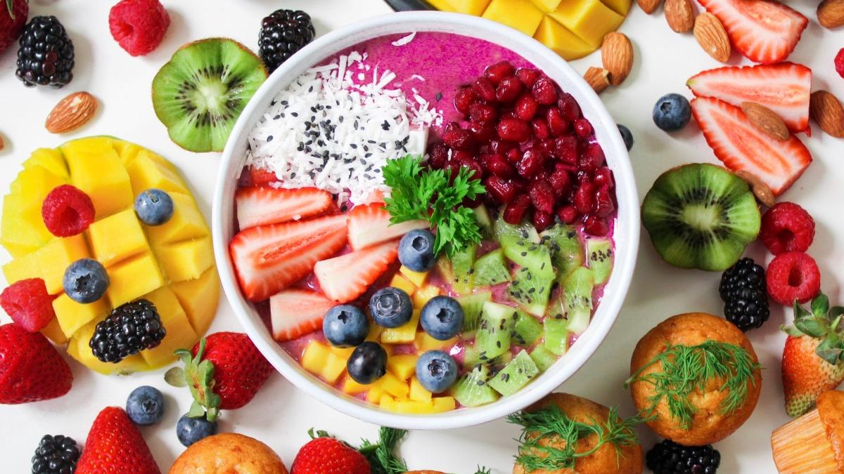 5-fructe-care-topesc-grasimea-si-subtiaza-talia_76904300