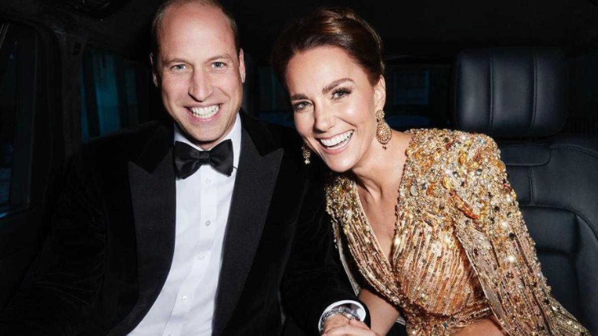 mancarea-fast-food-adorata-de-kate-middleton-si-printul-william-regina-elisabeta-surprinsa-la-kebab_32968200