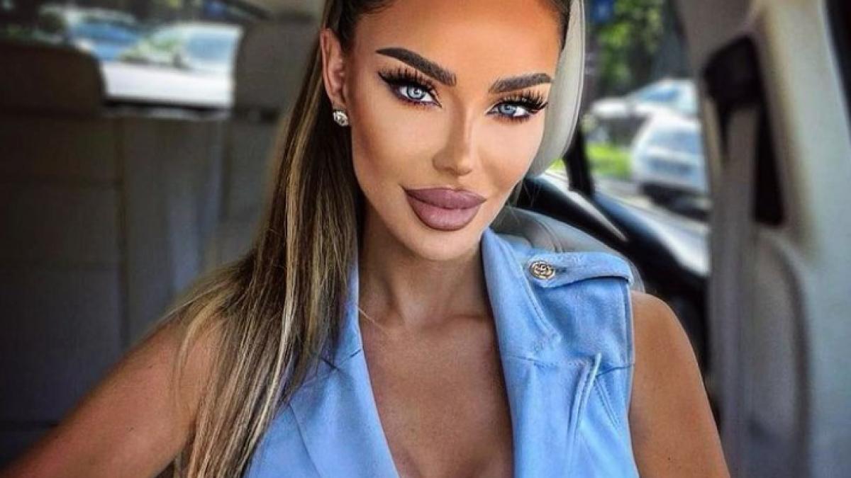 bianca-dragusanu--iubitoare-de-shaworma--cu-de-toate--mai-putin-cu-ceapa-la-ce-aliment-nu-poate-renunta-niciodata_77153900