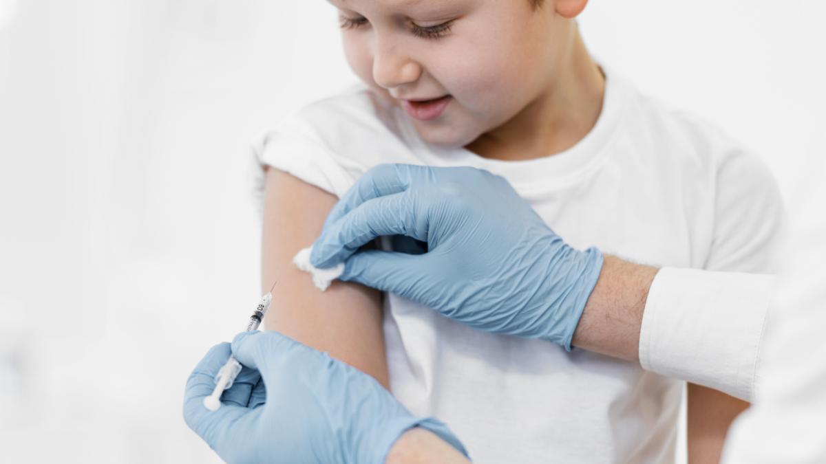fda-vaccinul-anti-covid-al-moderna--eficient-si-sigur-la-copii_99724900