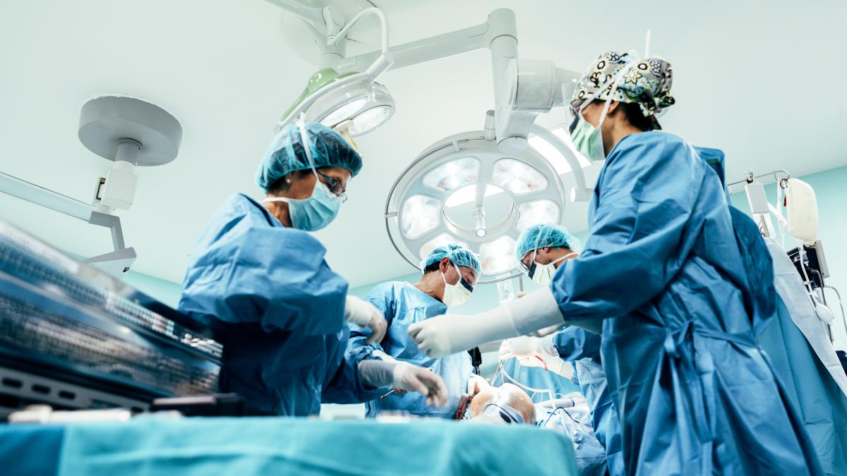 interventia-chirurgicala-in-interventiile-oncologice_64339500