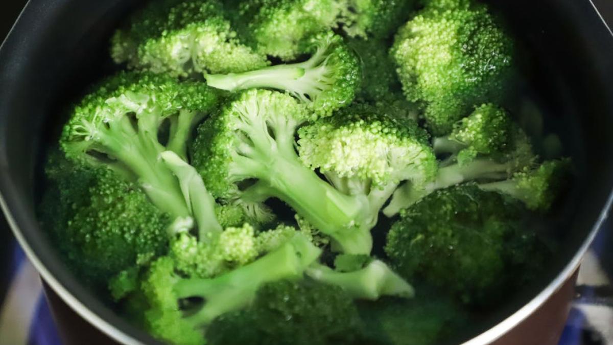 broccoli--foto-pexels--at--cats-coming_04906100