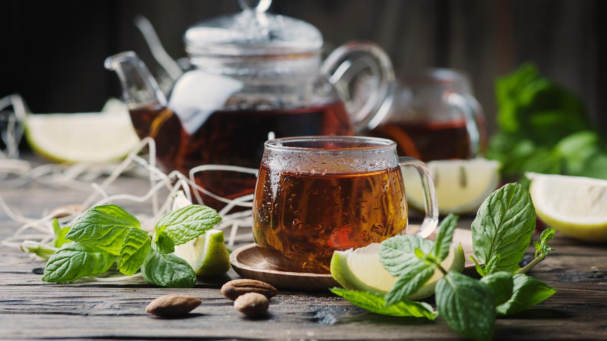 planta-care-inlocuieste-aspirina--poate-ajuta-la-durerile-de-spate--febra--dureri-musculare--cum-se-administreaza--ce-beneficii-si-efecte-adverse-are_64372200