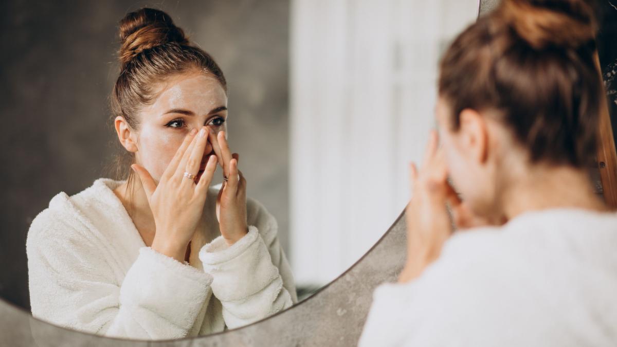 ciclul-menstrual-si-schimbarea-la-fata--dermatolog-mici-trucuri-pentru-a-ne-adapta-rutina_56581200