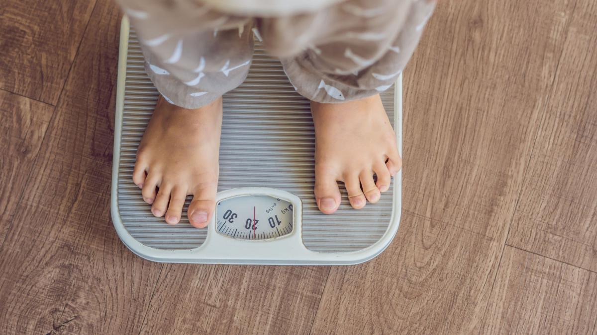 obezitatea-infantila--la-varste-tot-mai-mici--endocrinolog-unul-din-3-copii-sufera--situatia-este-ingrijoratoare_85933000