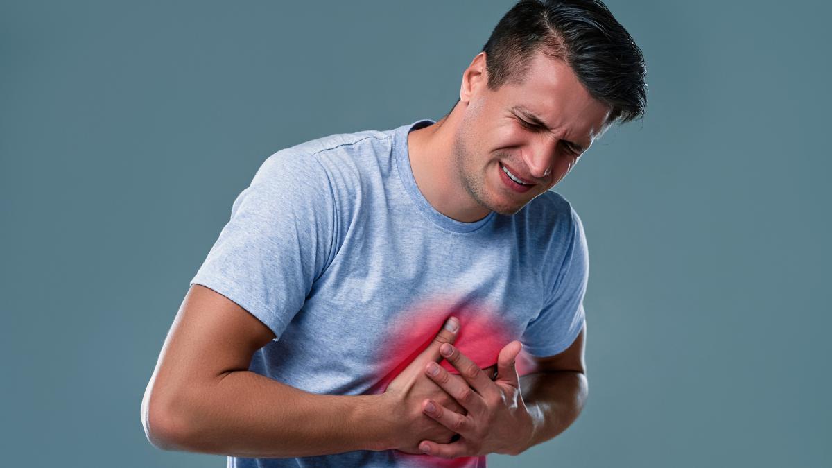 infarctul-miocardic--tot-mai-des-la-tineri--cei-4-factori-importanti--medic-sigur-ateroscleroza-a-inceput_94095400