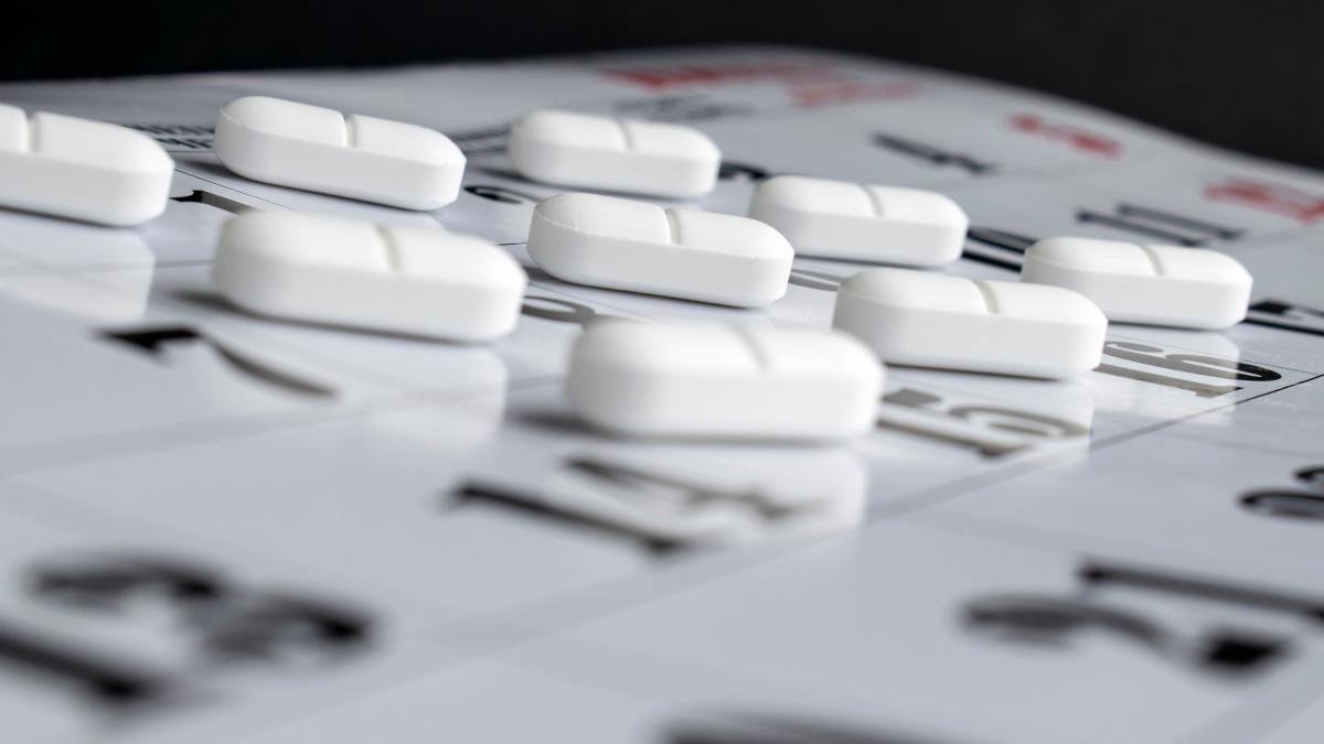 care-este-durata-tratamentului-cu-antibiotice--rogoz--despre-abuz-este-o-problema-generala-in-medicina-mondiala--nu-numai-in-romania_74347200