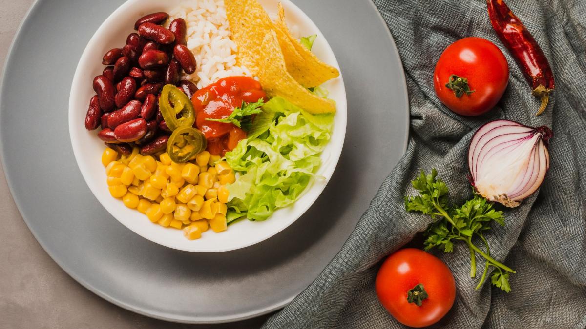 salata-trei-surori--doza-de-proteine-din-post--margarit-ofera-toata-nutritia-necesara_39814400