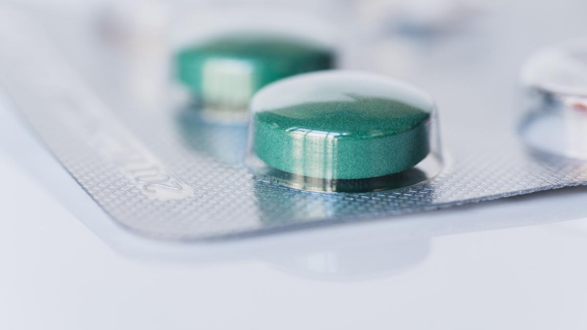 medicamente-inovatoare-pentru-cancer--daniel-coriu-90prc--supravietuire-pentru-leucemie--avem-boli-la-care-nu-folosim-cuvantul-vindecare--ci-o-supravietuire-de-lunga-durata_20725900