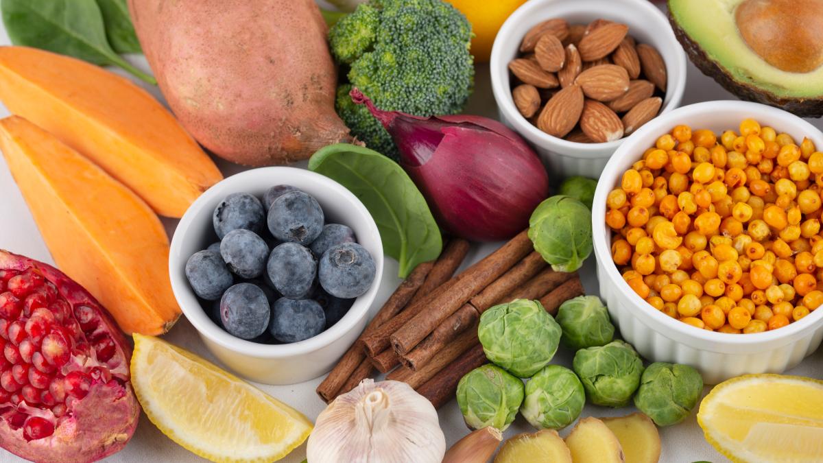 5-superalimente-benefice-pentru-ficat--sunt-eficiente-si-la-reglarea-glicemiei_25338200