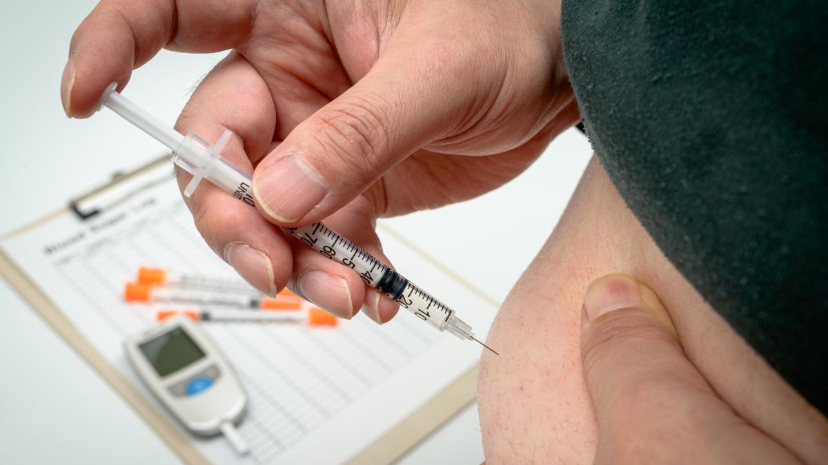 hiperglicemia-cauze--tratament--cum-sa-scazi-nivelul-zaharului-din-sange-acasa--fara-medicamente_10341400