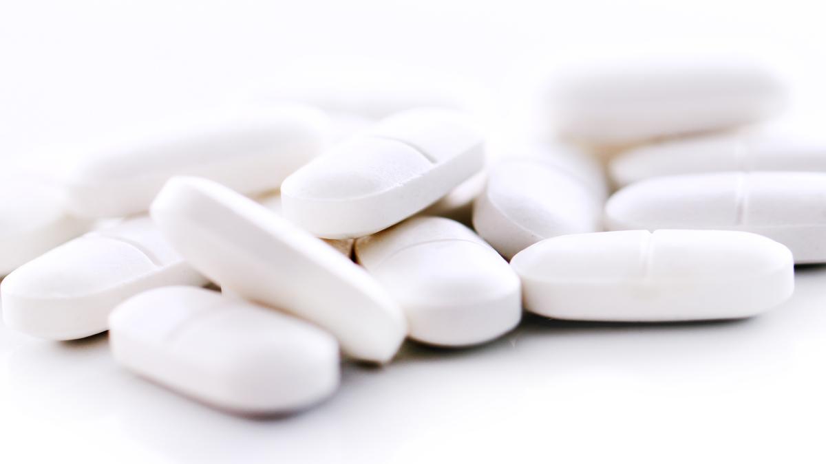 paracetamol-pentru-ce-se-ia-si-care-e-doza-maxima-pe-zi--cihodaru-atentie-10-comprimate-de-paracetamol-pot-fi-mortale_09757200