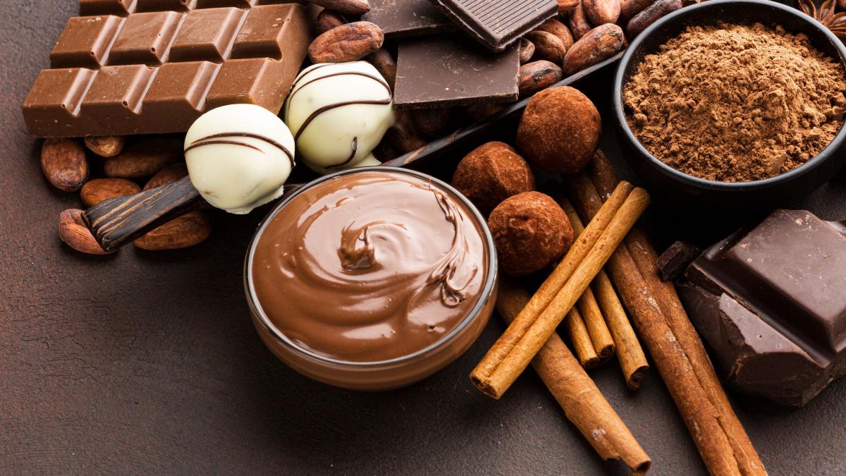 cum-si-cata-ciocolata-sa-mananci-pentru-a-nu-deveni-dependent-de-dulce--nutritionist-rautatea-dulcelui-este-atenuata-si-ne-ajuta-la-slabit_10620900
