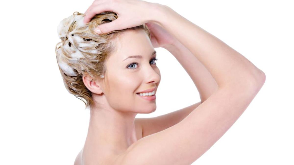 trei-remedii-naturale-si-ieftine--recomandate-pentru-un-par-mai-matasos_50776200