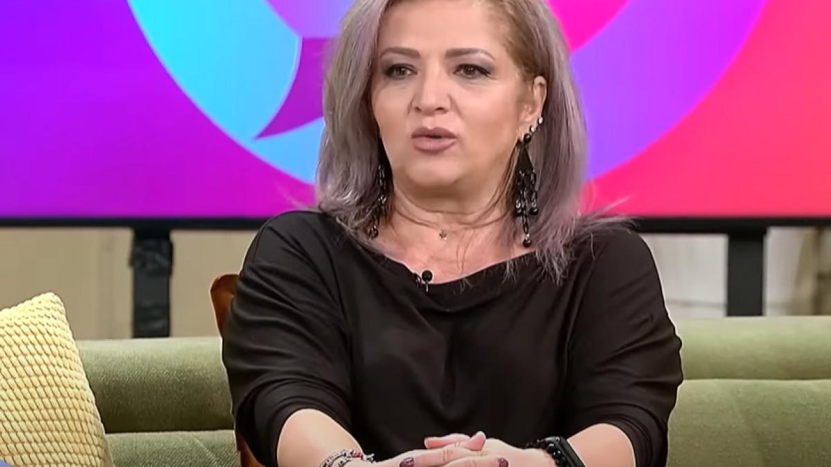 carmen-radulescu--moment-dureros--o-asistenta-a-prins-o--ma-batea-pe-coloana--sa-mor-mai-repede_91798300