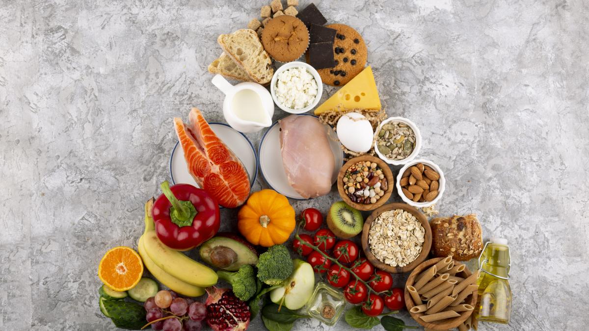 alimentele-care-cresc-riscul-de-cancer-_90774400