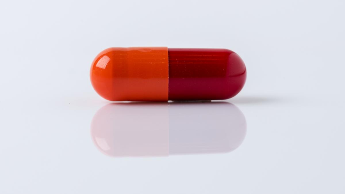 pastila-vibratoare--noul-leac-impotriva-constipatiei-vibreaza-timp-de-3-secunde--se-ia-inainte-de-somn-si-se-pune-la-treaba--stimuleaza-colonul_97468600