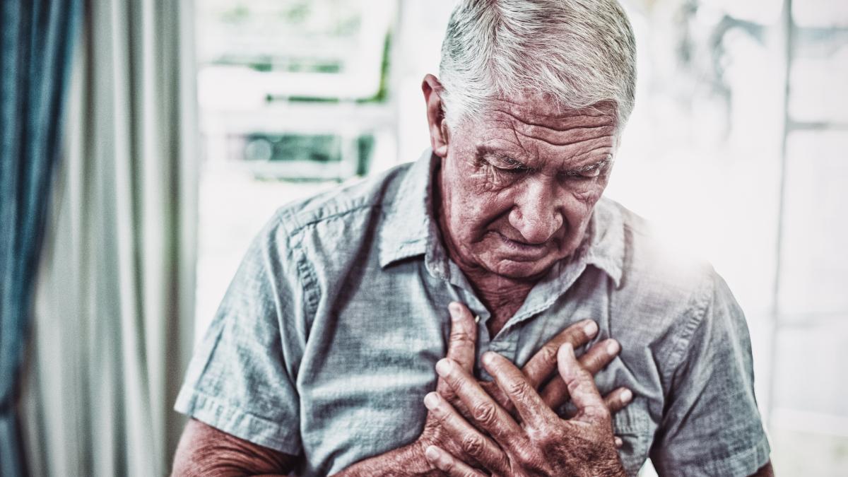insuficienta-cardiaca-cauze--diagnostic--tratament--care-sunt-primele-semne--moldovan-pacientul-sufera--pentru-ca-inima-lui-nu-mai-poate-pompa-eficient-sangele-in-organism_32482000