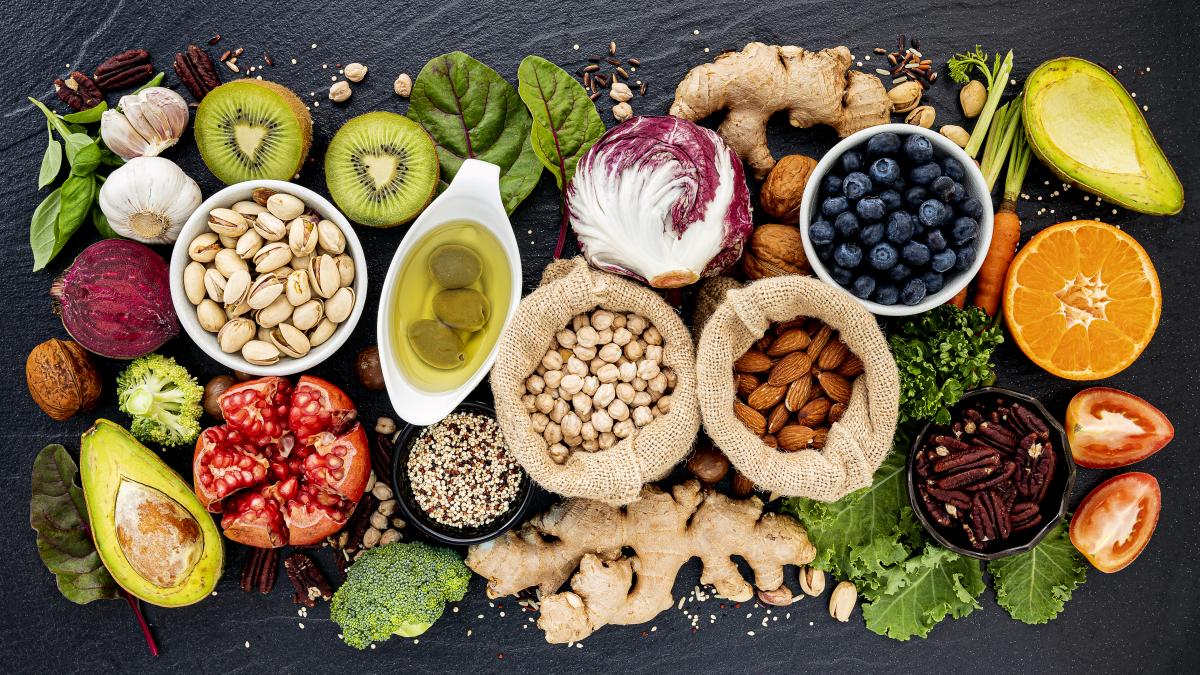 cum-putem-sa-crestem-colesterolul-bun--stancu--despre-antioxidantii-naturali-sunt-metabolizati-foarte-repede_74507100