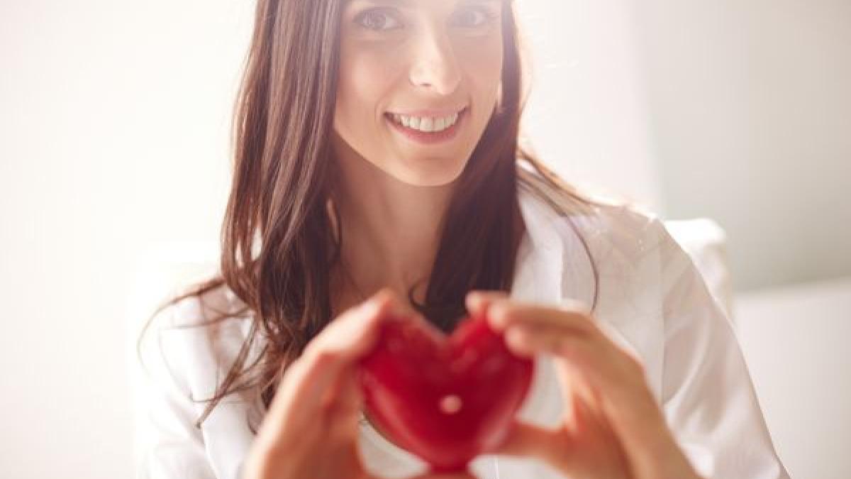 bolile-de-inima-la-femei--simptome-atipice--care-sunt-cele-mai-frecvente-afectiuni-cardiace-si-cum-pot-fi-acestea-prevenite--rotaru-au-efect-vasodilatator_03484700