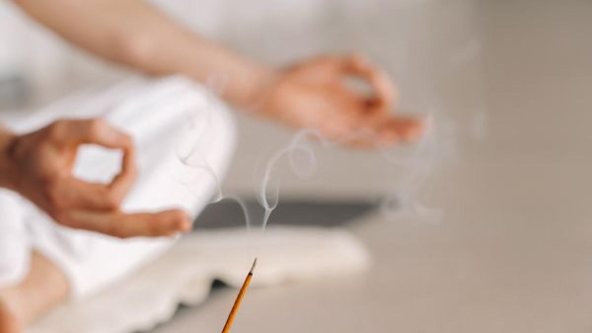 terapia-holistica--vindecarea-sufletului--paula-neacsu-cuvintele-noastre-ne-creeaza-starea-noastra-de-fericire_52495900