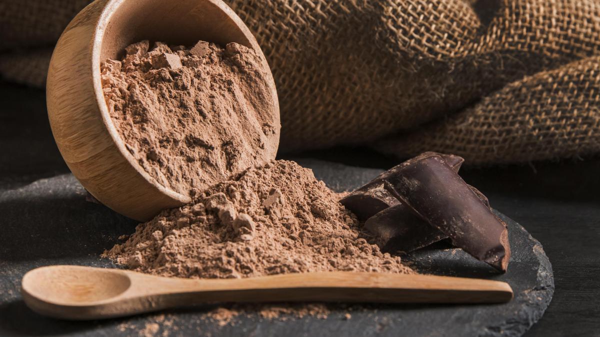 pudra-de-cacao-raw--beneficii-pentru-imunitate--inima-si-creier--de-ce-este-bine-sa-o-consumi_86442300