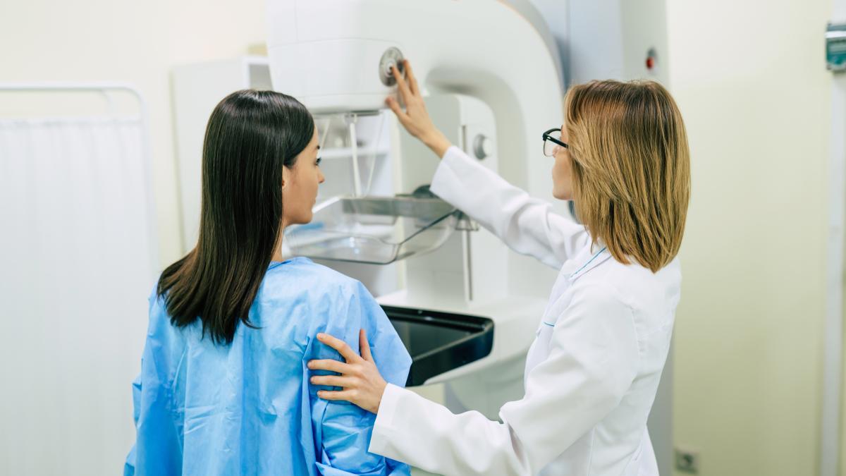 teste-gratuite-pentru-depistarea-cancerului-de-san--la-maternitatea-brasov_05784200