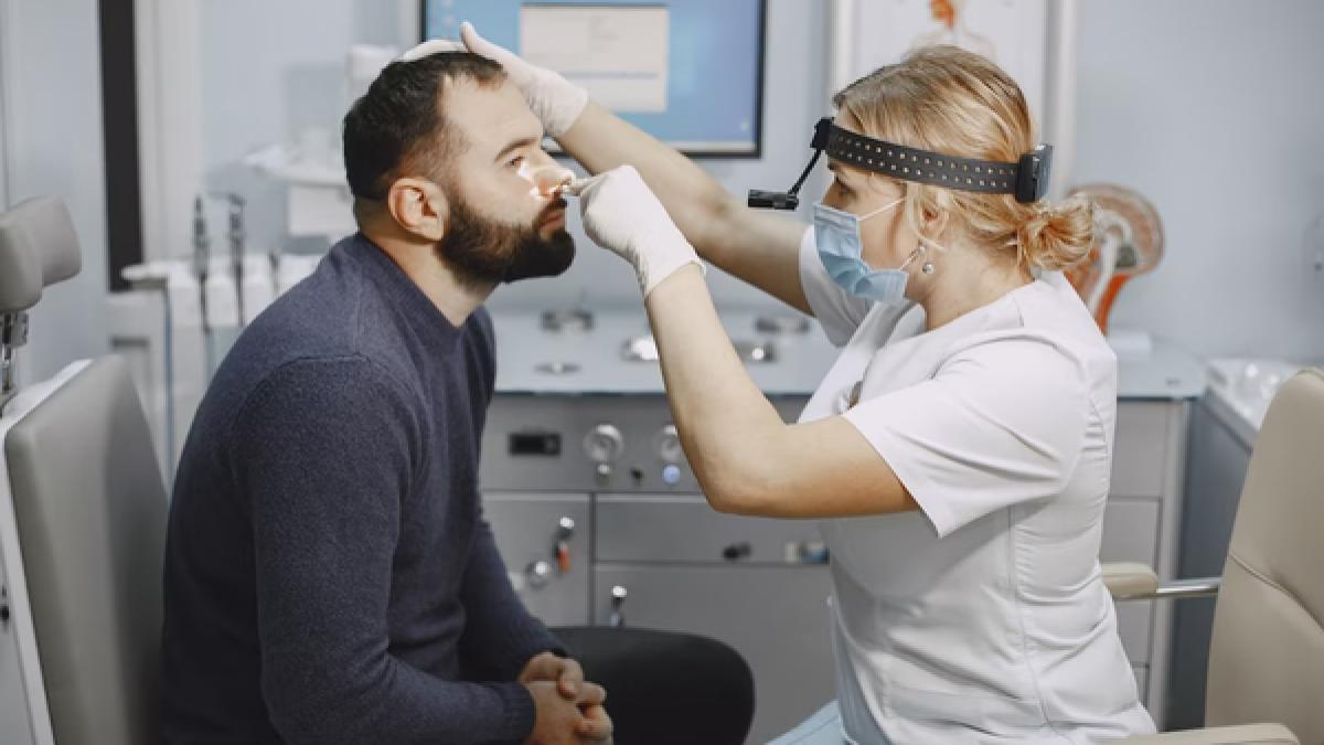 cancerele-orl-cauze--simptome--diagnostic-si-tratament--tarlea-unele-pot-fi-operate-initial--tratamentul-este-de-multe-ori-eficient_02131000
