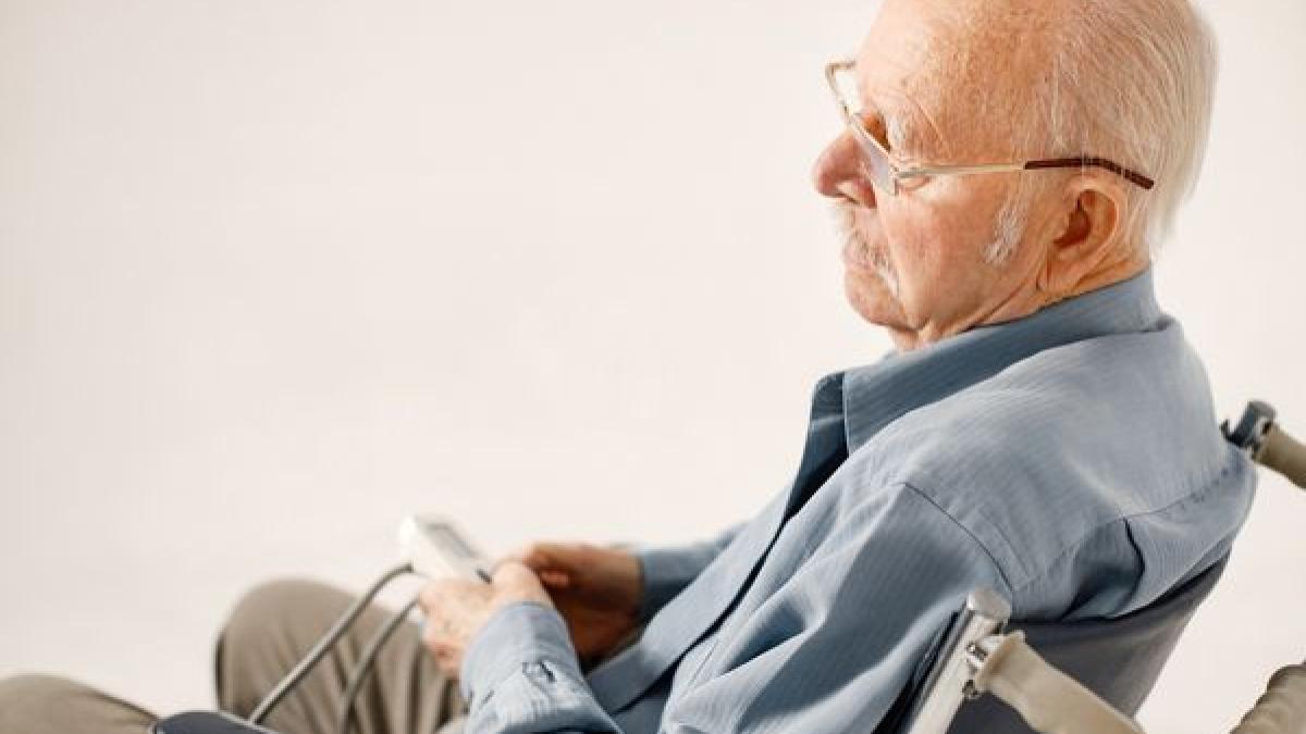 supravietuitorii-accidentului-vascular-cerebral-anxietate-si-depresie--safe-1-din-8-pacienti--cu-idei-sinucigase_71187200