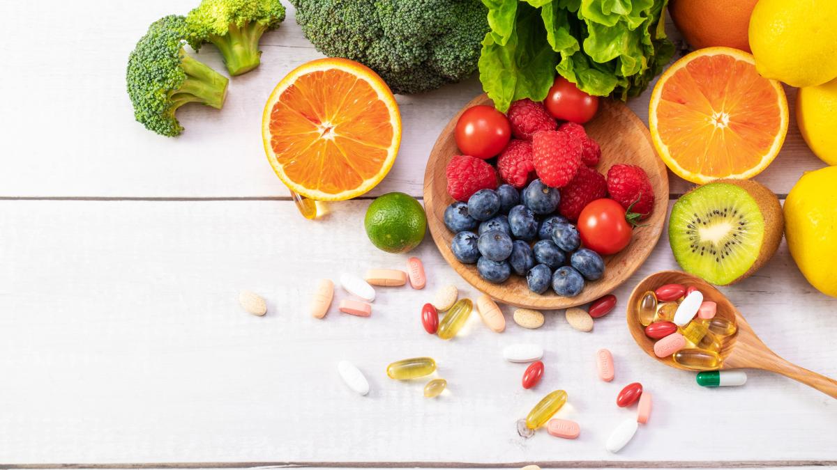 care-sunt-cele-mai-periculoase-suplimente-alimentare--la-ce-trebuie-sa-fiti-atenti-cand-le-utilizati-si-de-ce-este-nevoie-de-recomandarea-unui-medic_95199100
