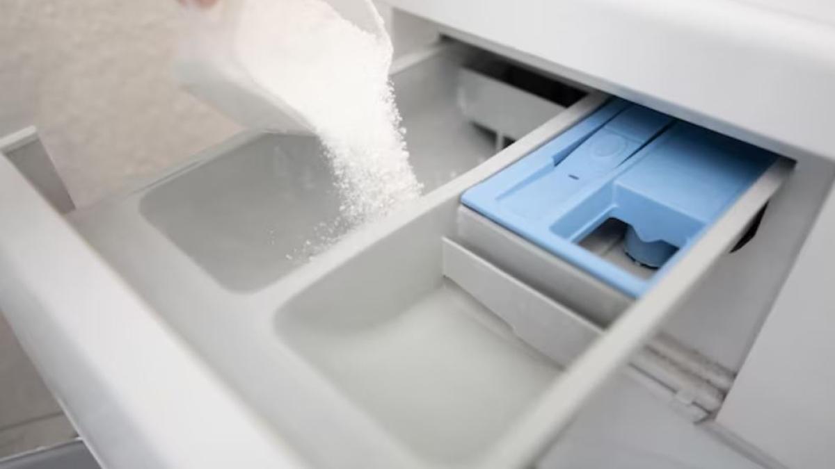 curata-sertarul-pentru-detergent-al-masinii-de-spalat-cu-lamaie--iata-de-pasi-ai-de-urmat_93422100