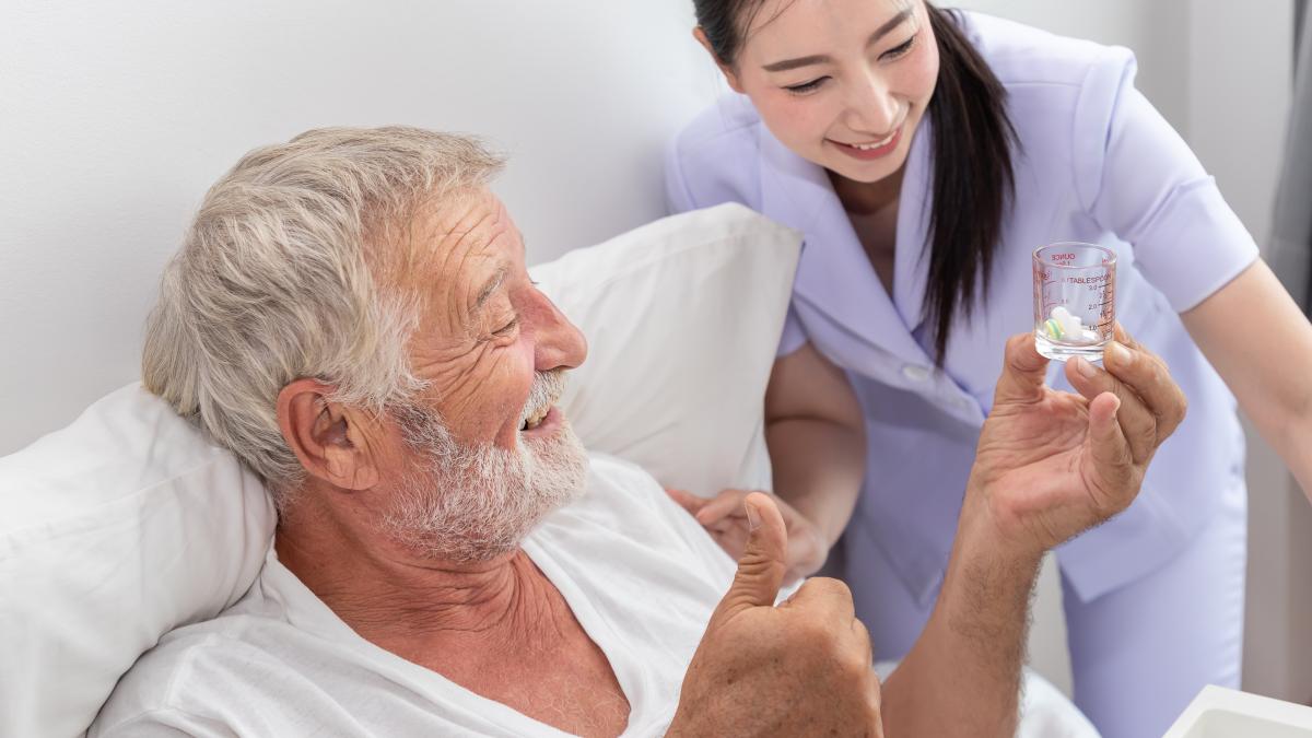 medicamentul--de-10-ori-mai-ieftin-si-mai-bun-decat-spitalizarea--val-valcu--remarca-pastila-asta-te-trata-in-5-zile--evitai-7-zile-de-spitalizare--costa-100-in-loc-de-1-000-lei_04317100