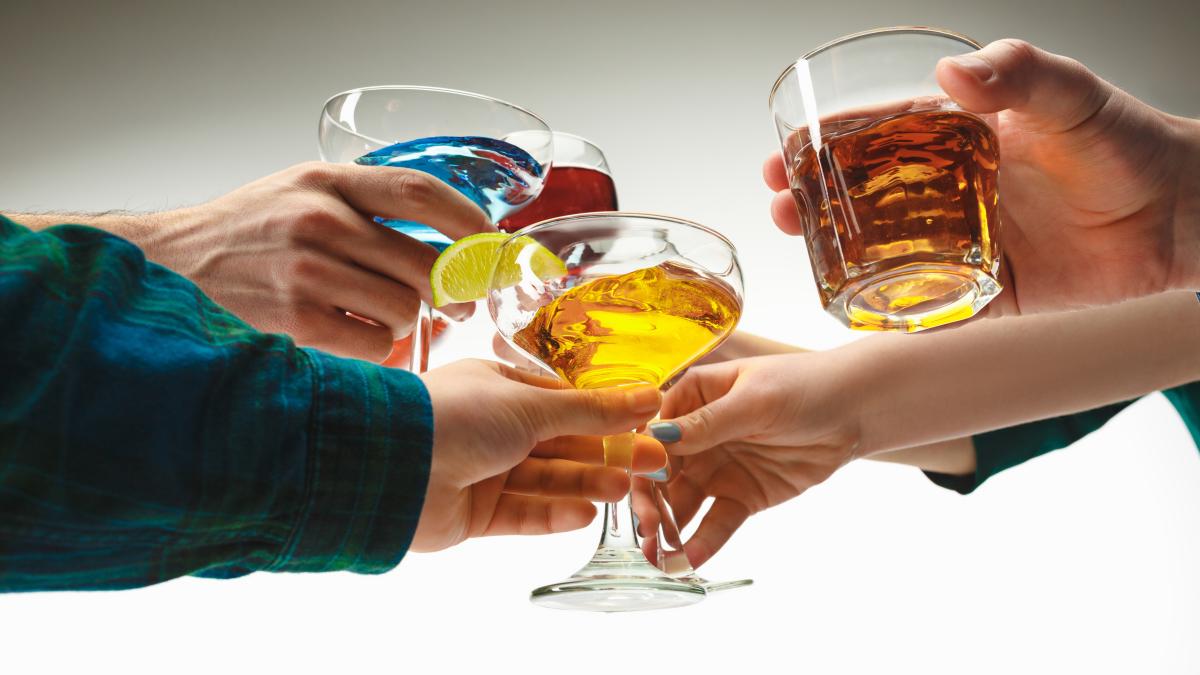 audit--testul-care-iti-arata-daca-esti-alcoolic-_47562900