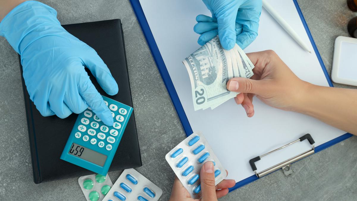 costurile-cu-medicamentele--uriase_13729700