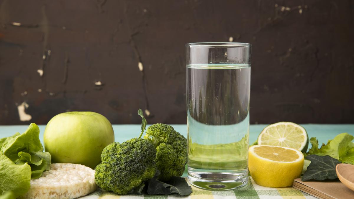 alimentul-care-hidrateaza-la-fel-de-bine-ca-apa-o-doza-e-la-fel-ca-un-pahar-cu-apa_58525500