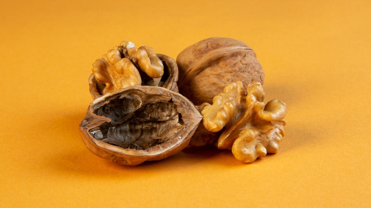 cojile-de-nuci--beneficii-pentru-organism_64152500