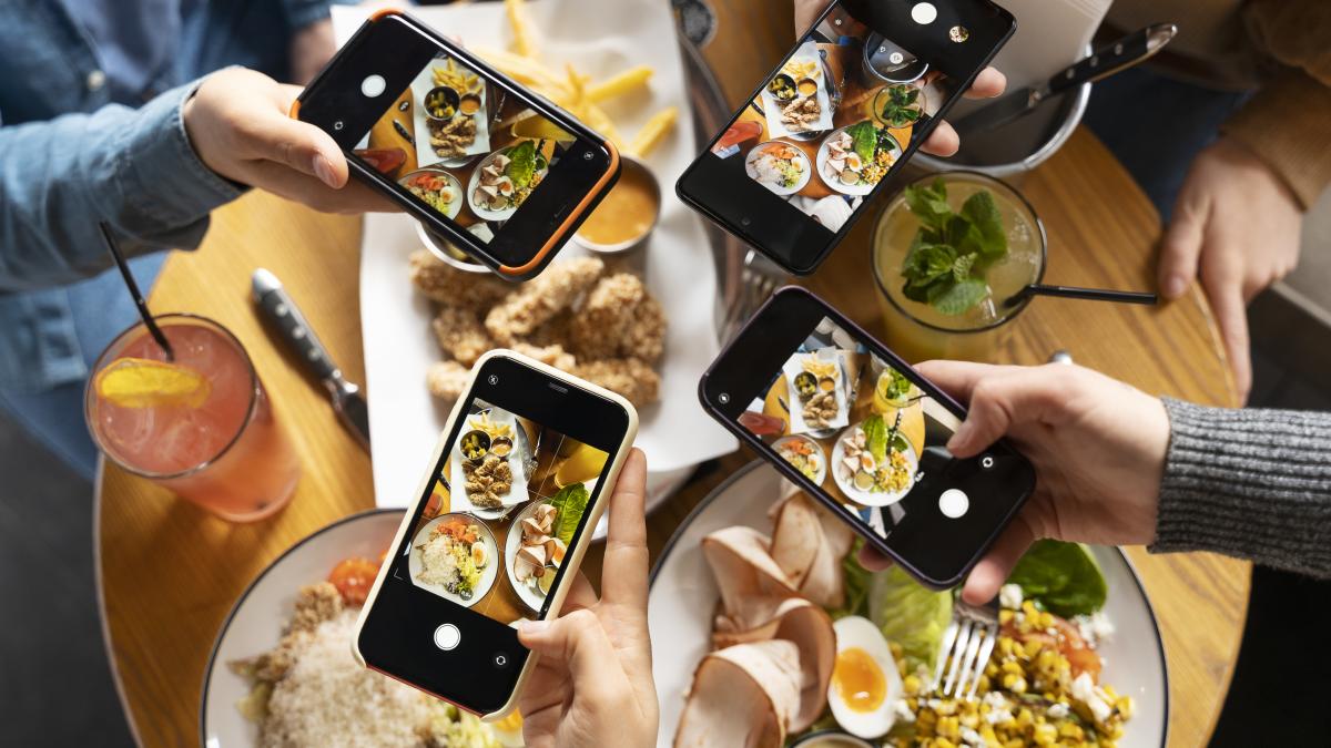 ce-este-regimul-foodstagram-si-cum-poti-sa-slabesti-uitandu-te-la-poze-cu-mancare_58034300