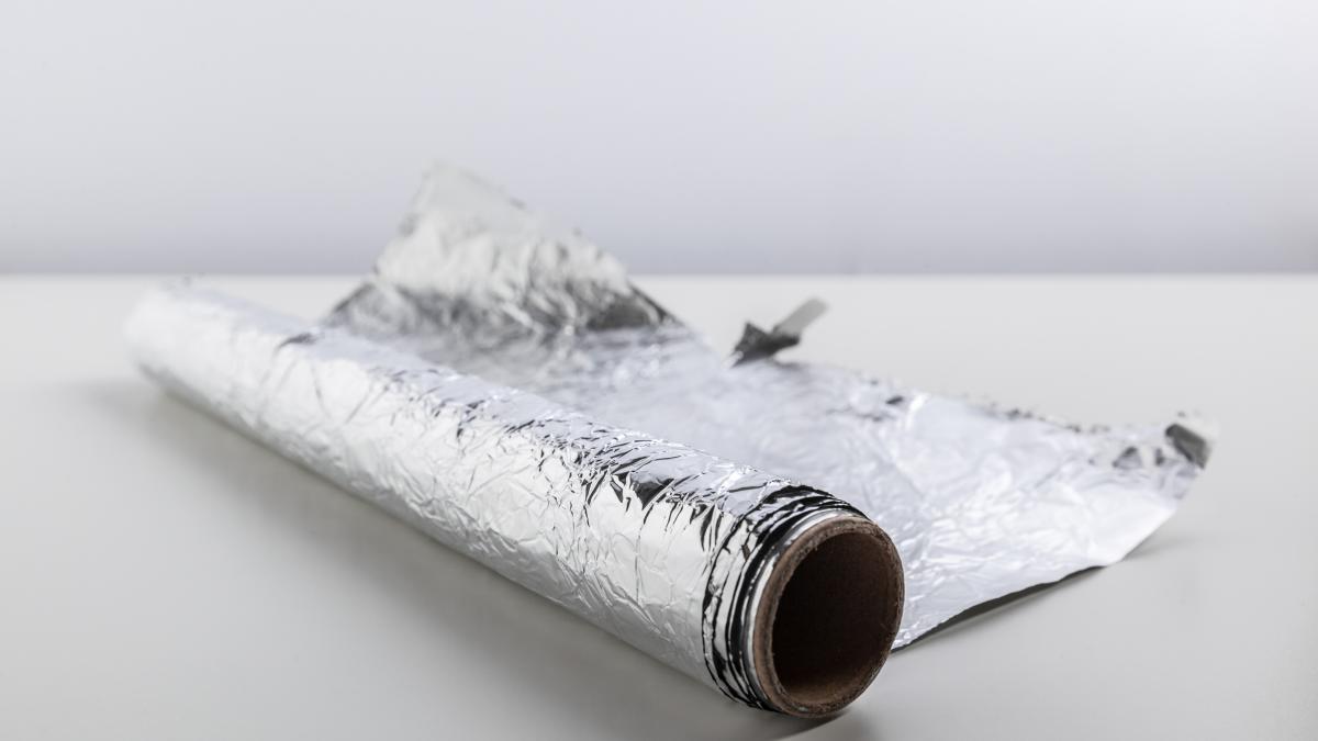 folia-de-aluminiu-e-toxica-mit-sau-adevar--cat-de-mult-ne-afecteaza-aluminiul--de-fapt_78008600