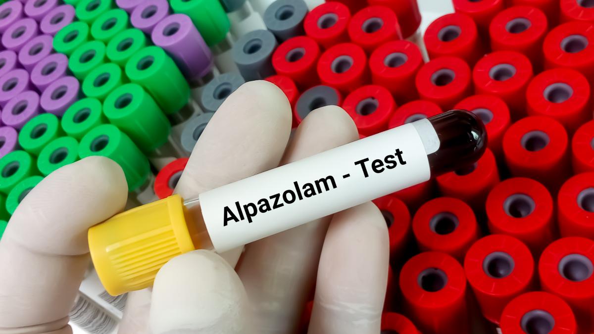 alprazolam-ce-este-acest-medicament-si-la-ce-se-foloseste-_72700000
