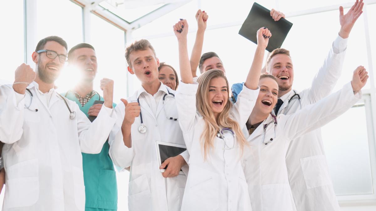 scoala-de-vara-nationala-a-medicilor-rezidenti-in-medicina-de-familie--87-de-medici-rezidenti--in-poiana-brasov--intre-7-10-septembrie_64701700