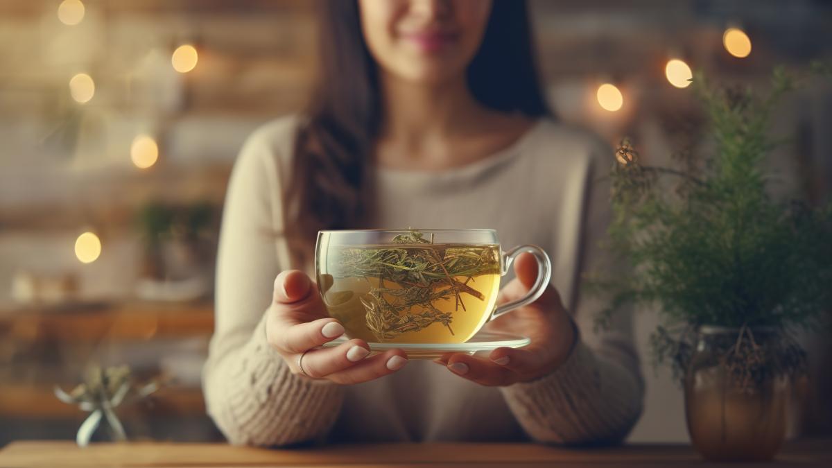 ceaiul-care-curata-rinichii--previne-infectiile-urinare-si-reduce-inflamatia-si-in-alte-organe-importante_46021800