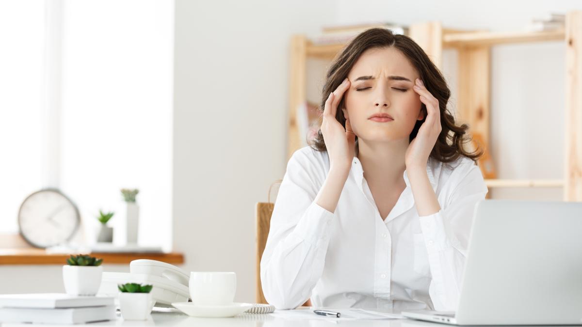 ce-se-intampla-in-creier-atunci-cand-suferi-de-migrene--diferentele-cerebrale-la-persoanele-care-sufera-de-migrene_70223600