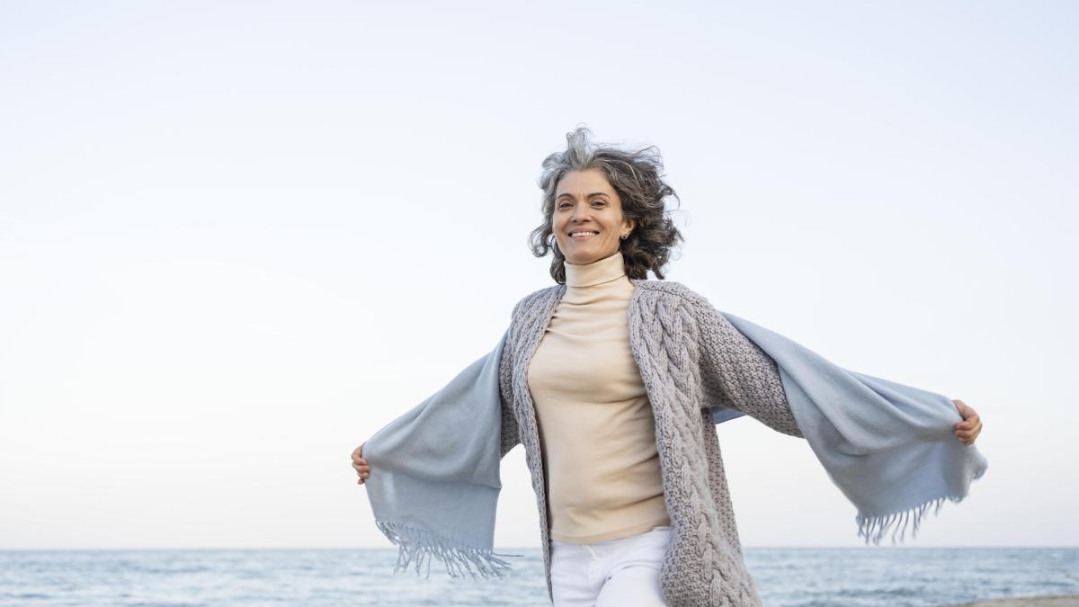 menopauza-tot-ce-trebuie-sa-stii--la-ce-varsta-apare-si-care-sunt-primele-simptome--18-octombrie--ziua-mondiala-a-menopauzei_74765600