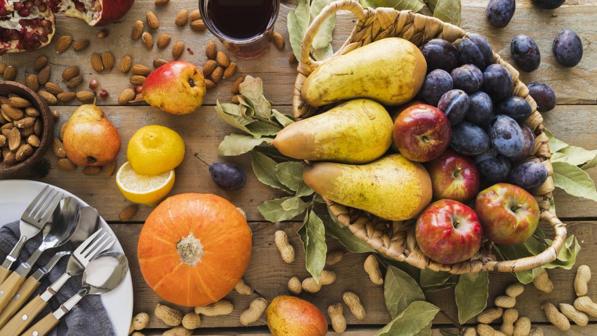 fructele--un-desert-mai-sanatos--de-unde-provine-fructoza-in-alimentatie--mihaela-bilic-portia-corecta-de-fructe-are-marimea-unui-pumn_22063100