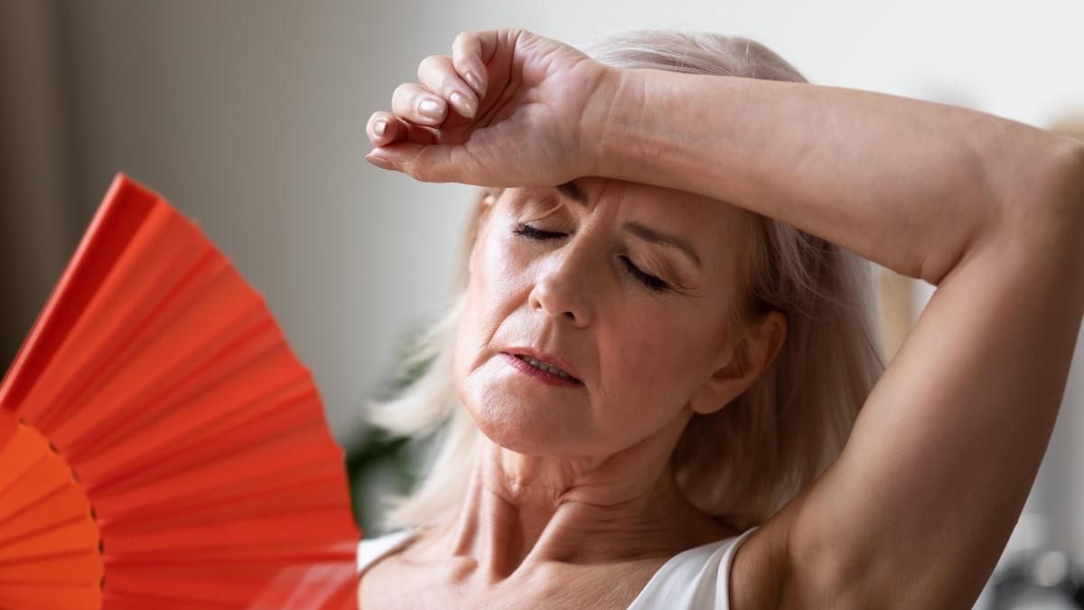 postmenopauza--cea-mai-frecventa-cauza-a-osteoporozei--catalin-codreanu-vor-fi-tot-mai-multi-varstnici-cu-probleme-care-devin-dependenti-de-persoane-tinere-si-active_81135400