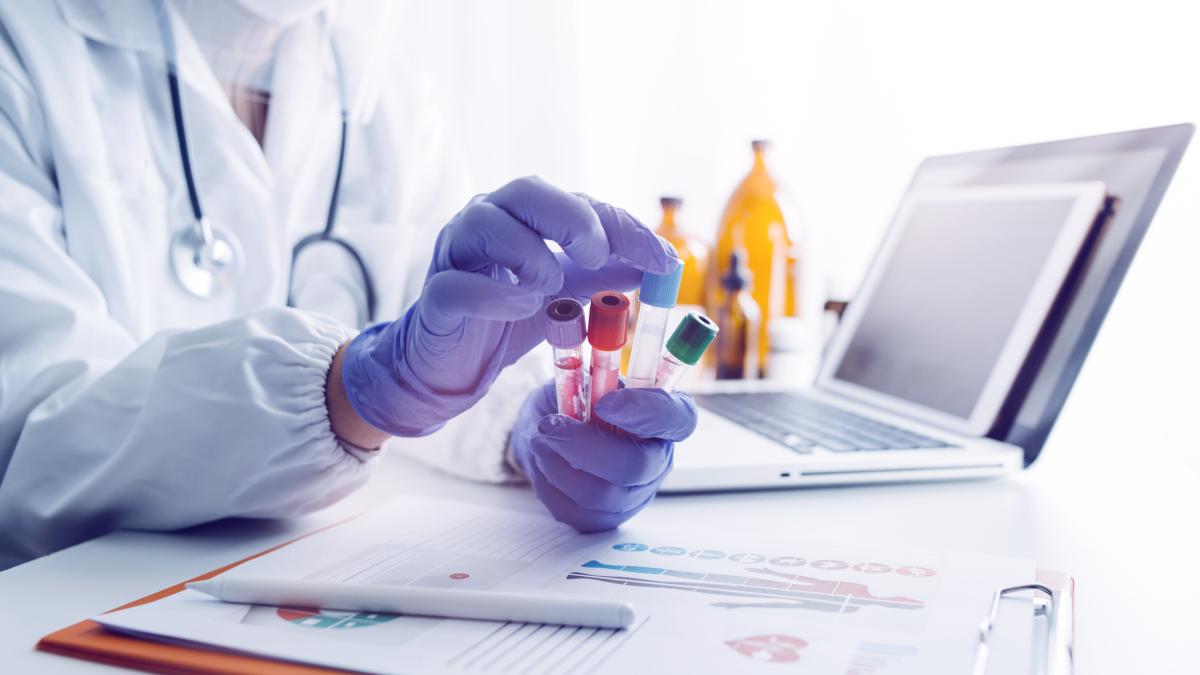 studii-clinice-in-romania--2-beneficii-uriase--rafila-ne-am-impiedicat-de-un-fleac--acces-la-molecule-care-salveaza-vieti_09734800